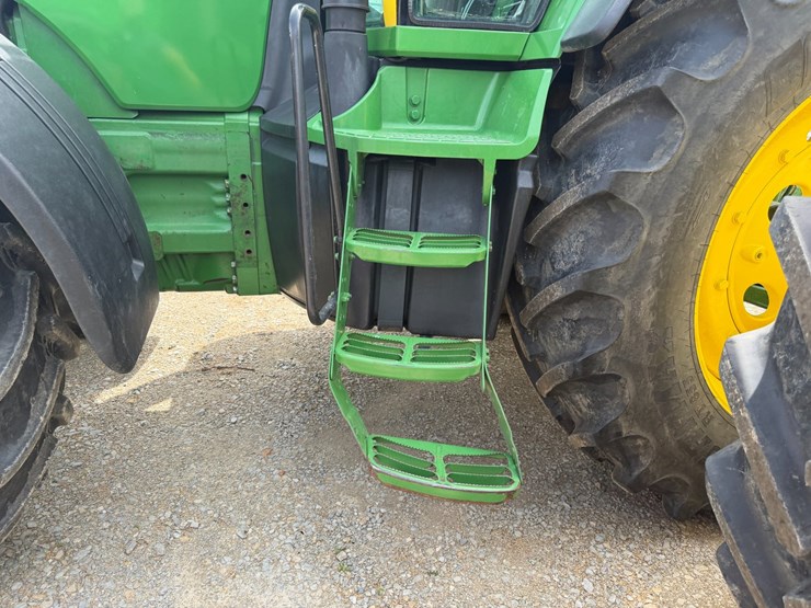 2006-john-deere-8330-image-28