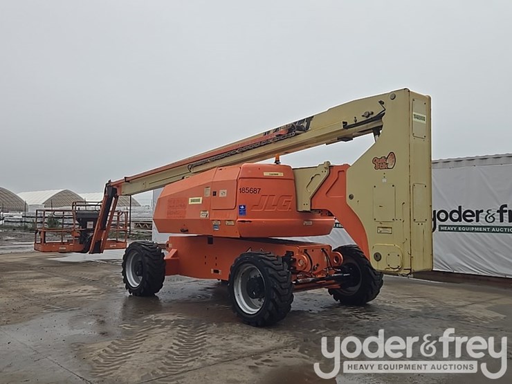 2016-jlg-800aj-image-3