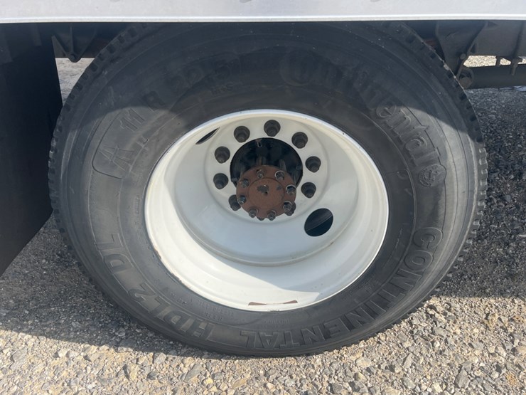 2019-international-mv607-image-10