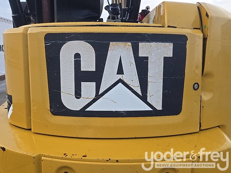 2016-caterpillar-305e2-cr-image-44