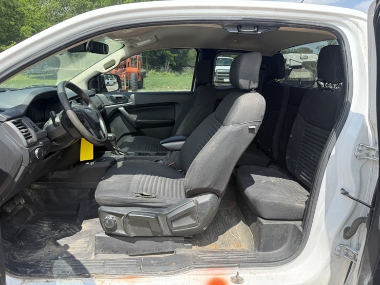 2019-ford-ranger-xl-image-14