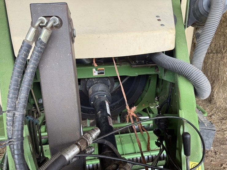 krone-big-pack-1290-2013-image-18