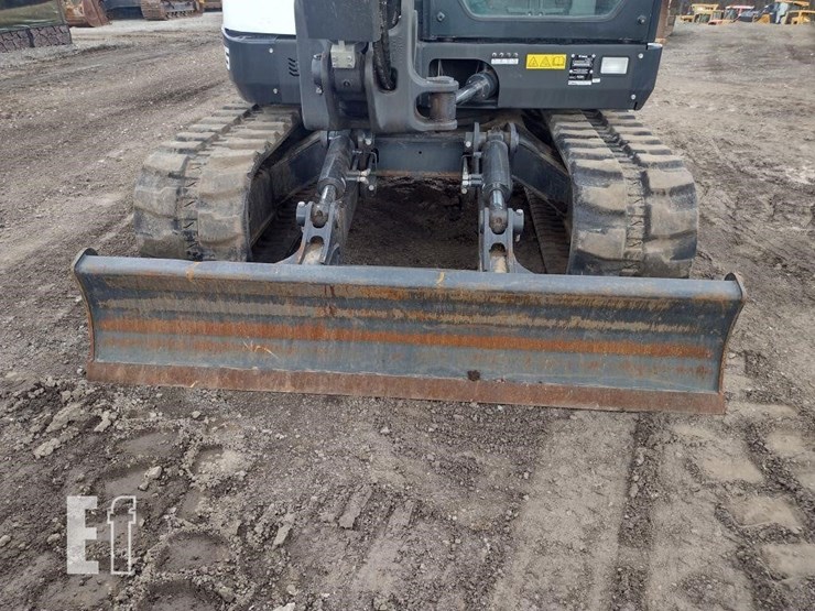 2020-bobcat-e85-image-19