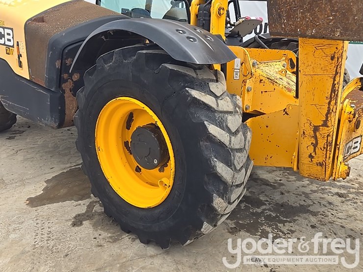 2018-jcb-510-56-image-18