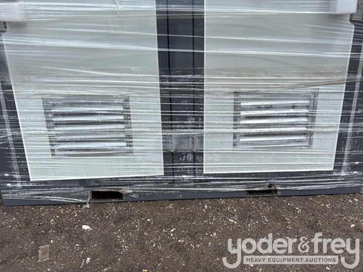 unused-110v-portable-toilets-c/w-double-closestools-image-13