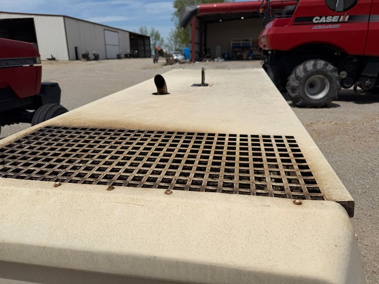 #46876-•-ingersoll-rand-mobile-air-compressor-image-32