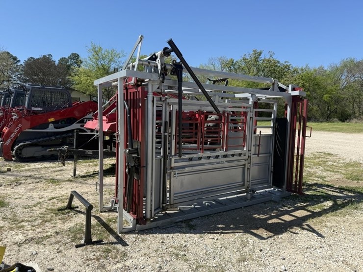 squeeze-chute-image-1