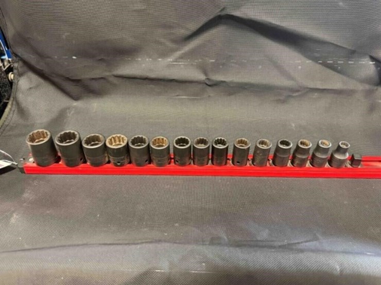 snap-on-impact-sockets-image-1