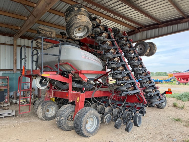 2014-case-ih-36-image-3