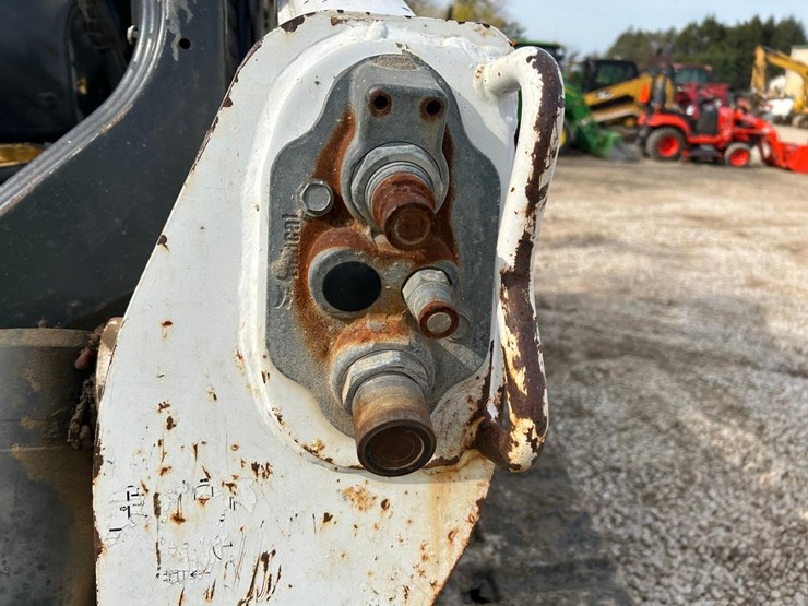 bobcat-t650-image-11