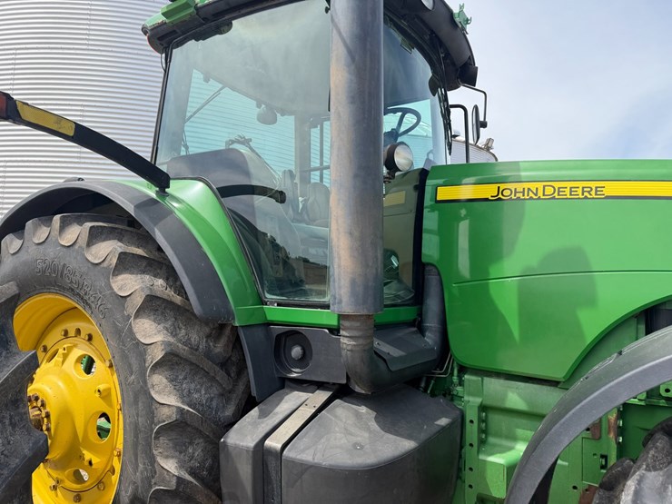 2007-john-deere-8330-image-38