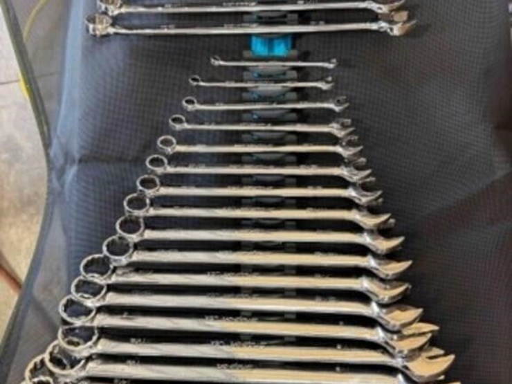 snap-on-wrenches-image-1