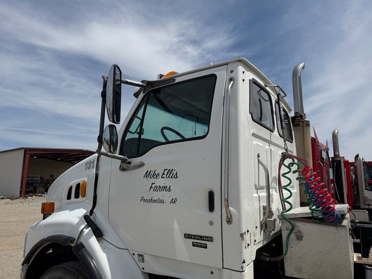 2006-sterling-l9500-image-25