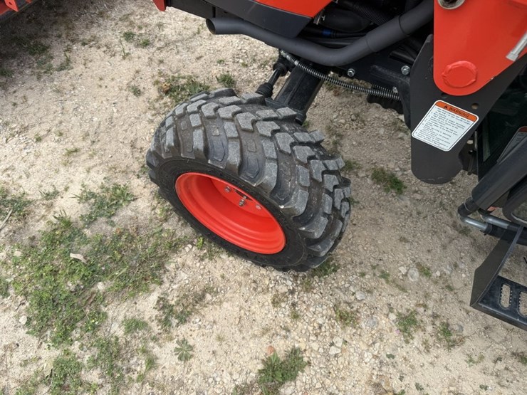 2024-kioti-cx2510hst-image-13