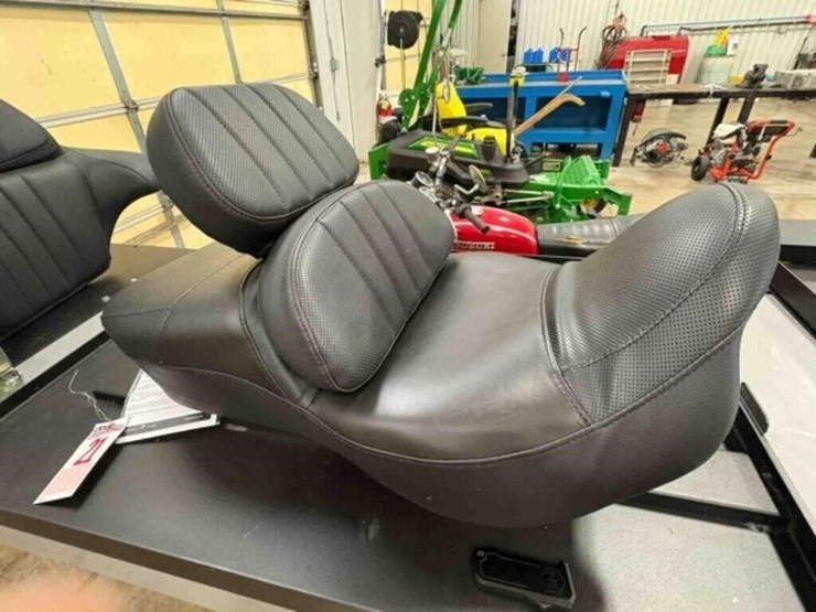 harley-davidson-heated-seat-image-1