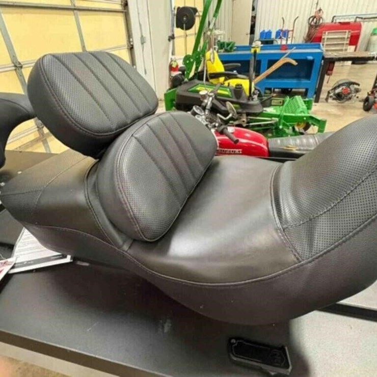HARLEY DAVIDSON HEATED SEAT