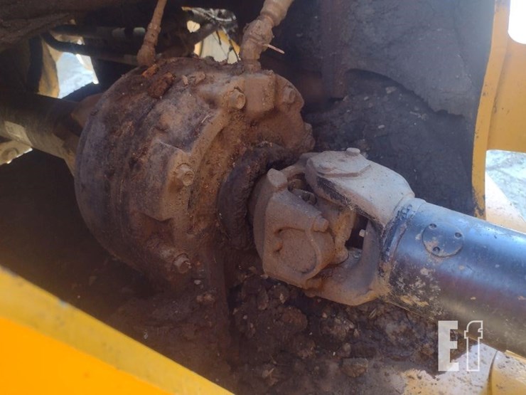 21-deere-724p-image-20