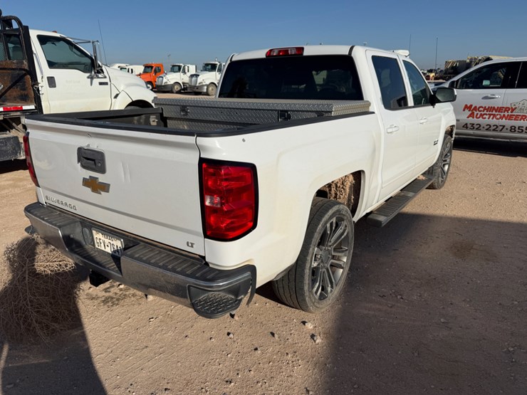 2015-chevrolet-silverado-1500-image-3