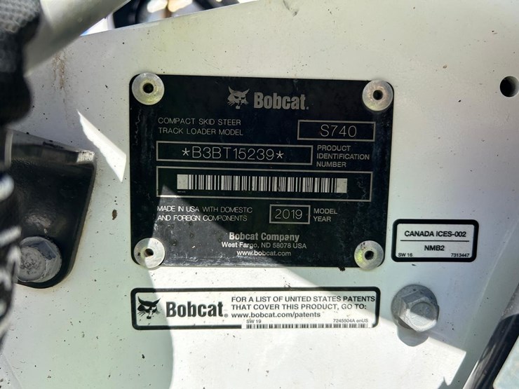 2019-bobcat-s740-image-25