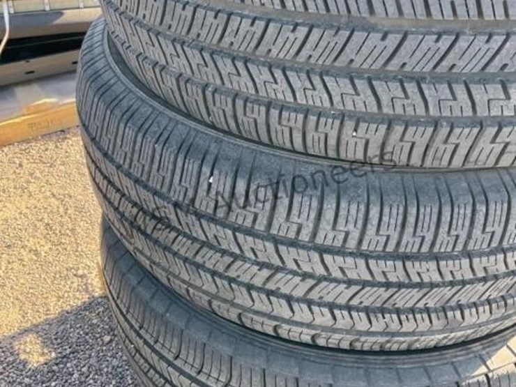 (4)-goodyear-eagle-255/60r18-tires-image-3
