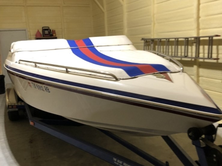 eliminator-215-skier-boat-2001-image-3