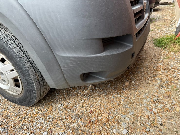 2014-ram-promaster-2500-image-30