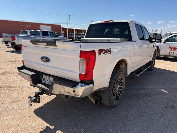 2018-ford-f250-image-3
