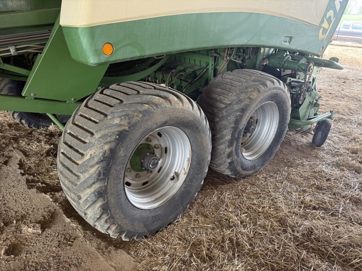 krone-big-pack-1290-2013-image-13