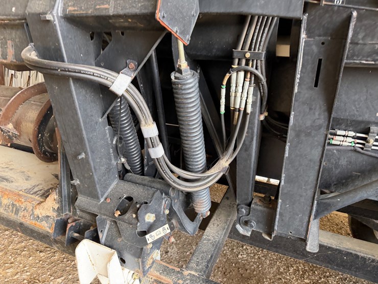 2013-mac-don-fd75-image-11