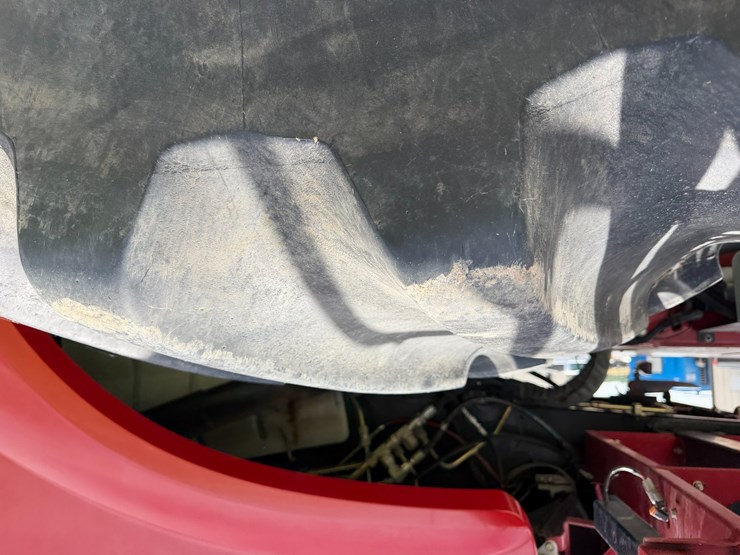 2016-case-ih-8240-image-8
