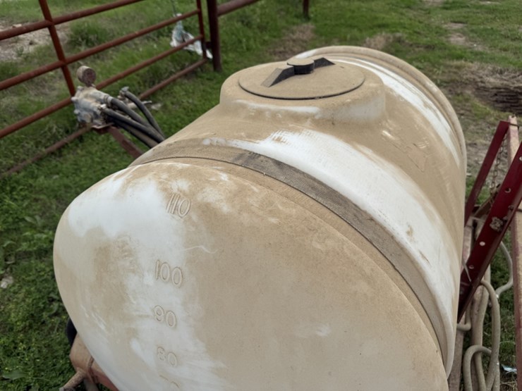 3pt-110gal-sprayer-20ft-booms-image-4