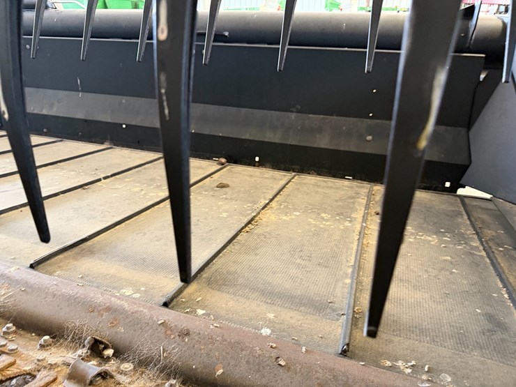 2013-mac-don-fd75-image-28