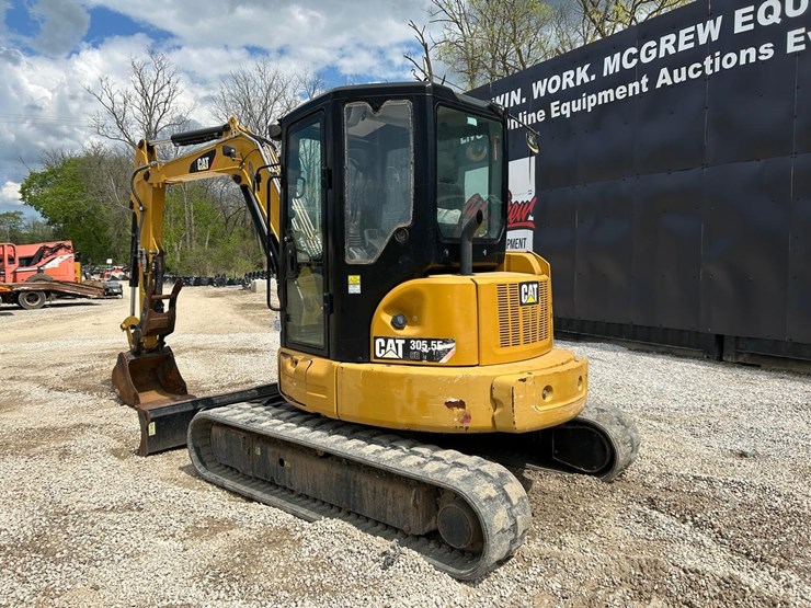 2018-caterpillar-305.5e2-image-2