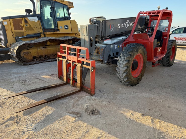 2018-skyjack-sj843th-image-1