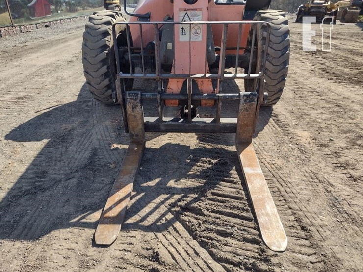 2004-jlg-g6-42a-image-14