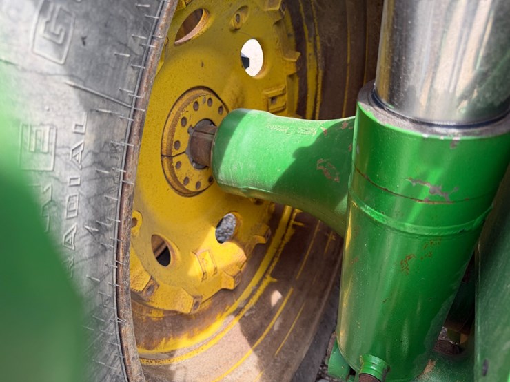 2007-john-deere-8230-image-13