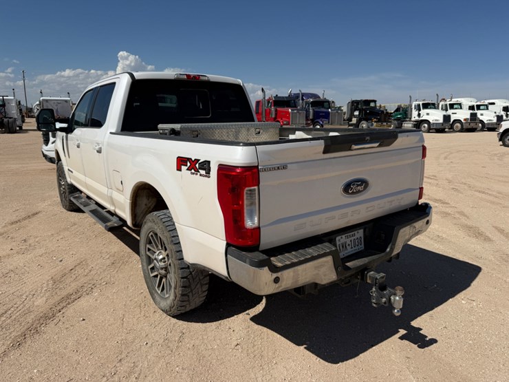 2018-ford-f250-image-4