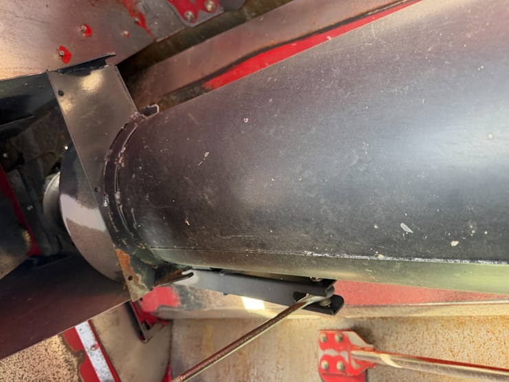 2016-case-ih-8240-image-91