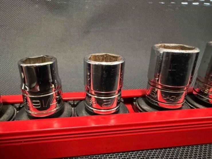 snap-on-sockets-image-3