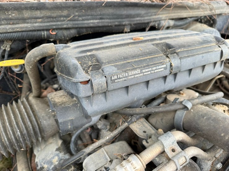 2000-dodge-1500-image-36