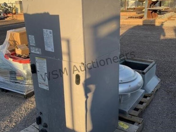 heat-pump-&-exhaust-hood-image-4