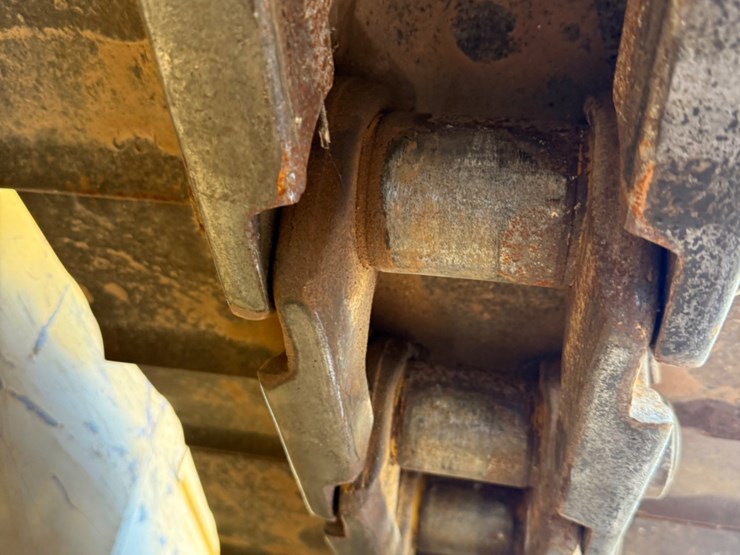 2018-caterpillar-d6t-xl-image-8