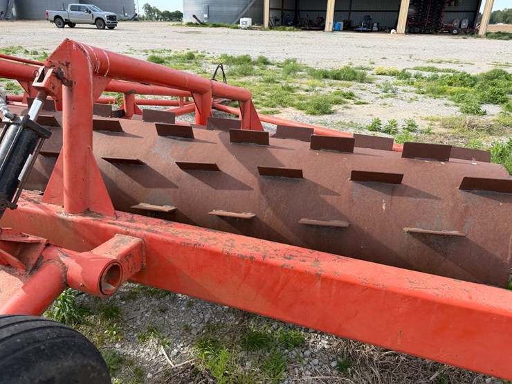 #46900-•-fair-oaks-mfg-20'-stubble-roller-image-11