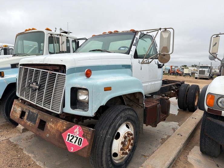 1995-chevrolet-kodiak-c7500-image-1