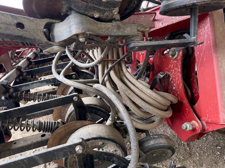 2014-case-ih-36-image-44