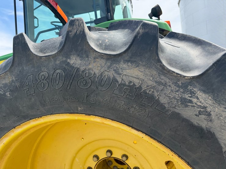 2004-john-deere-8230-image-5