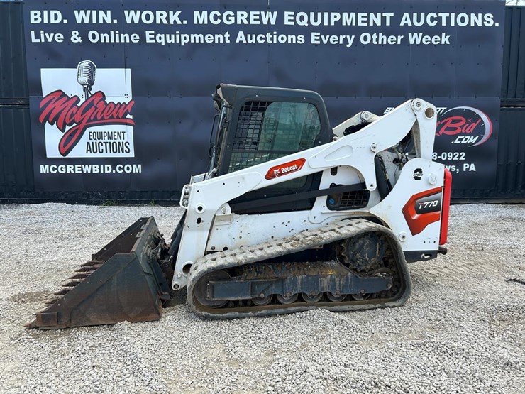 2023-bobcat-t770-image-1