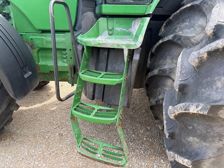 2007-john-deere-8230-image-26