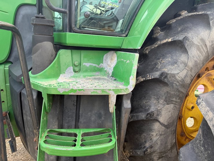 2007-john-deere-8230-image-27