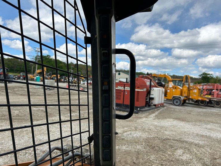 2015-case-tr310-image-26